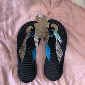 NWT Rainbow Chaco’s